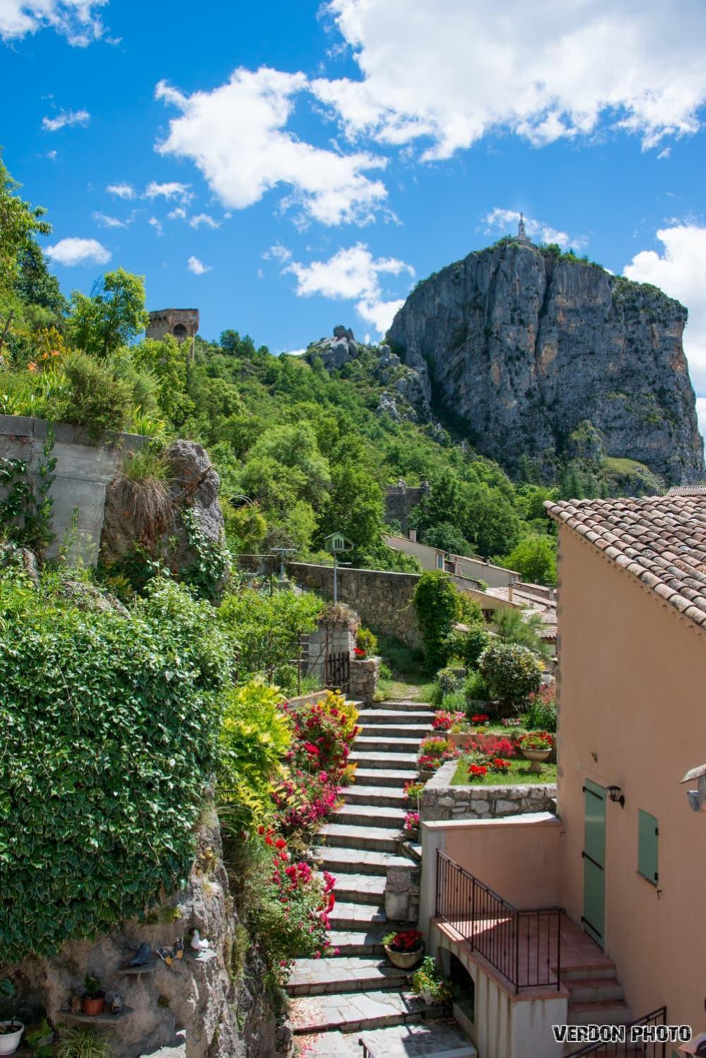 טריגאנס La Maison D'Eddy Et Caro Aux Portes Du Verdon מראה חיצוני תמונה