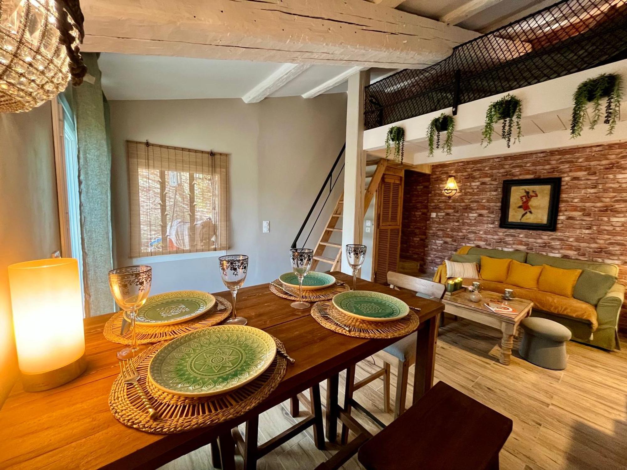 טריגאנס La Maison D'Eddy Et Caro Aux Portes Du Verdon מראה חיצוני תמונה