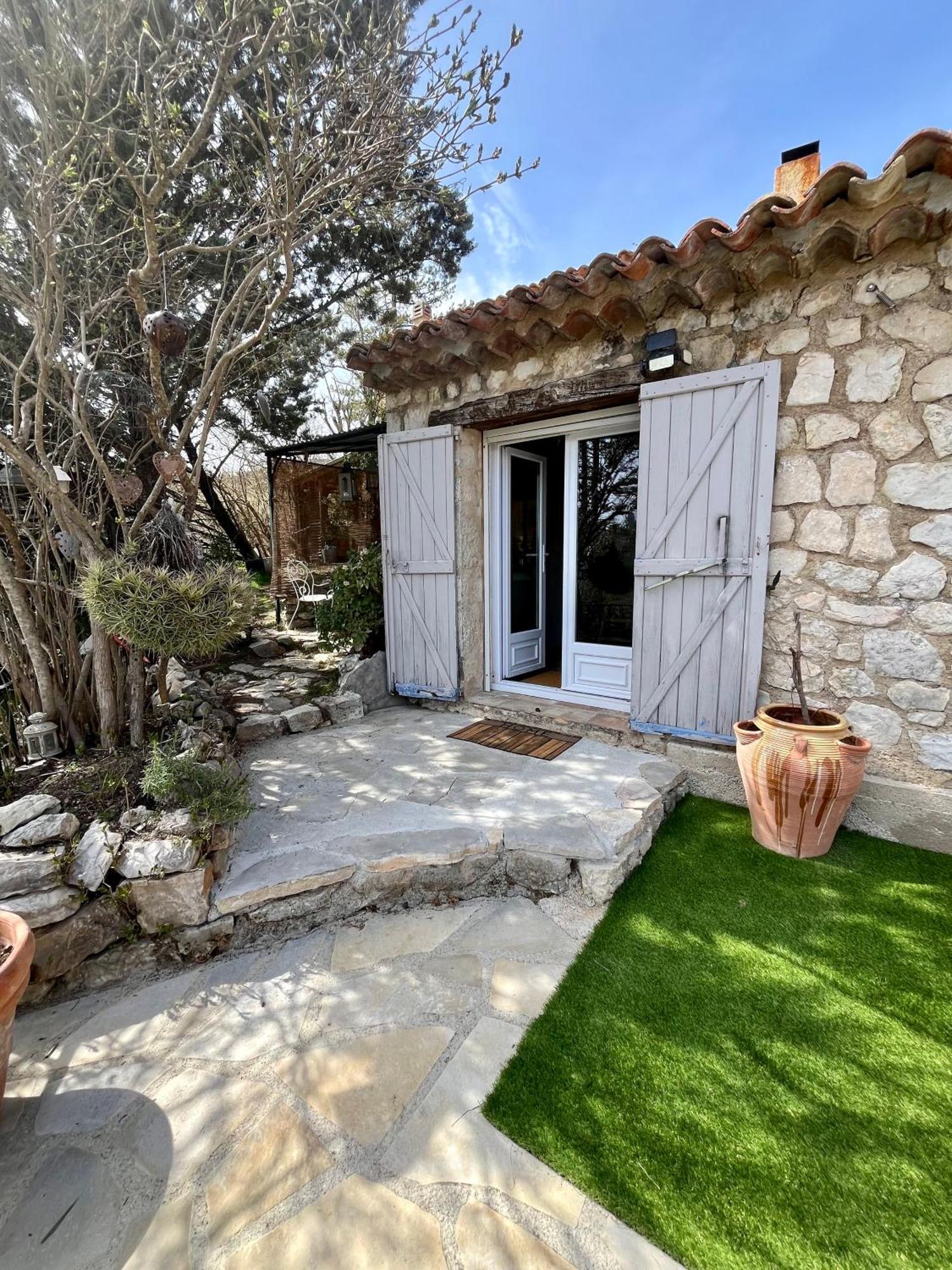 טריגאנס La Maison D'Eddy Et Caro Aux Portes Du Verdon מראה חיצוני תמונה